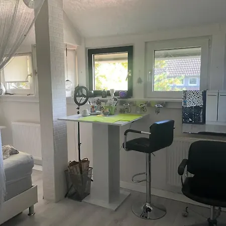 Zimmer Neben Messe